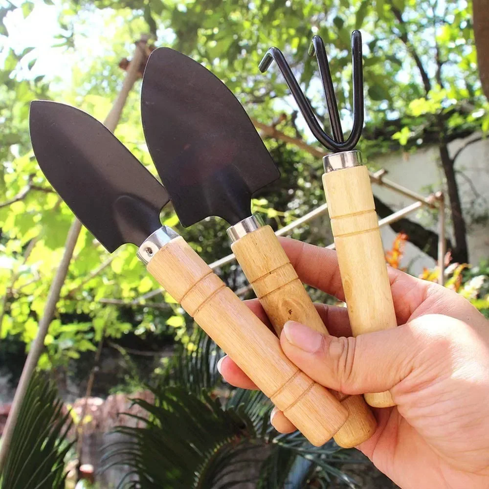 مجموعة أدوات حدائق صغيرة مكونة - مراجعة Gardening Tools Combo وسعره